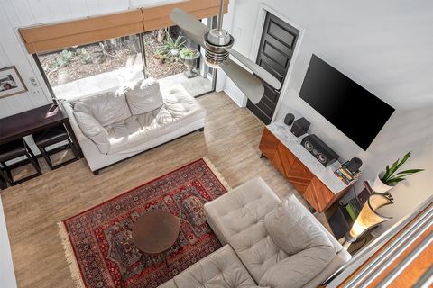 A home in LONGWOOD