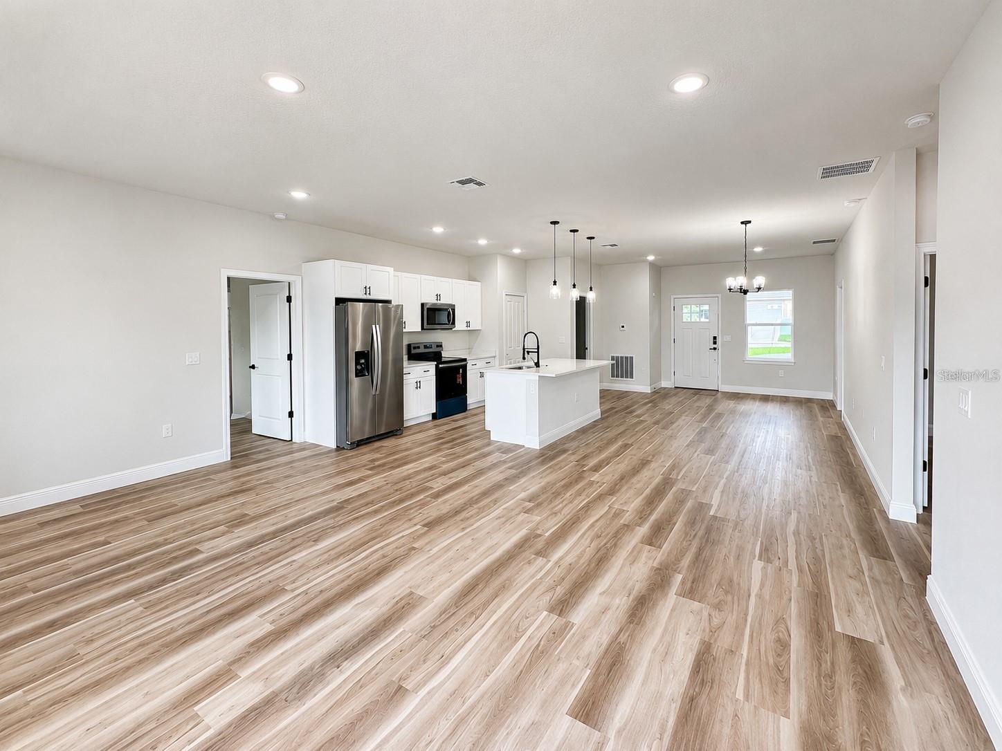 MARION OAKS UN NINE - Residential
