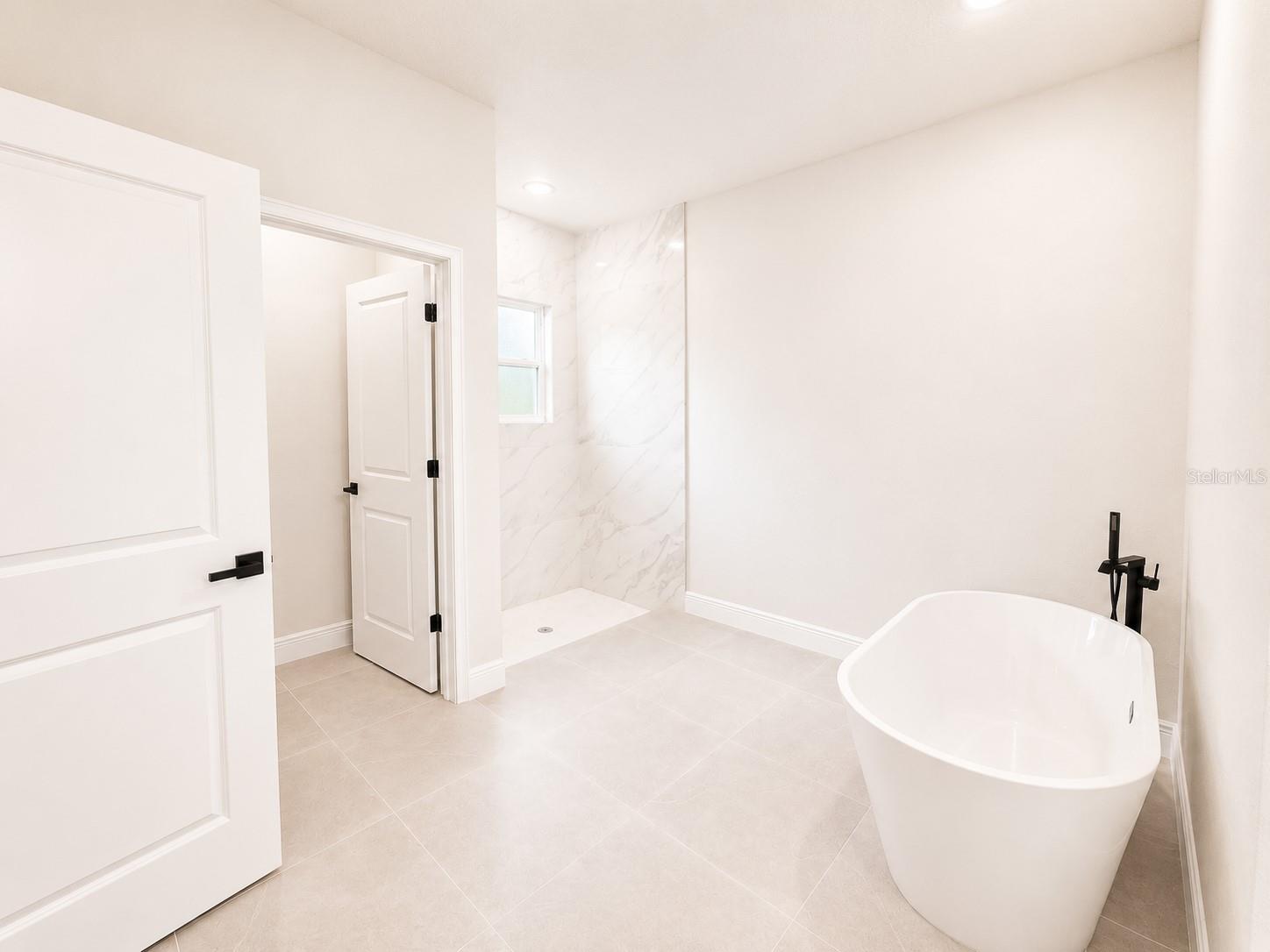 MARION OAKS UN NINE - Residential