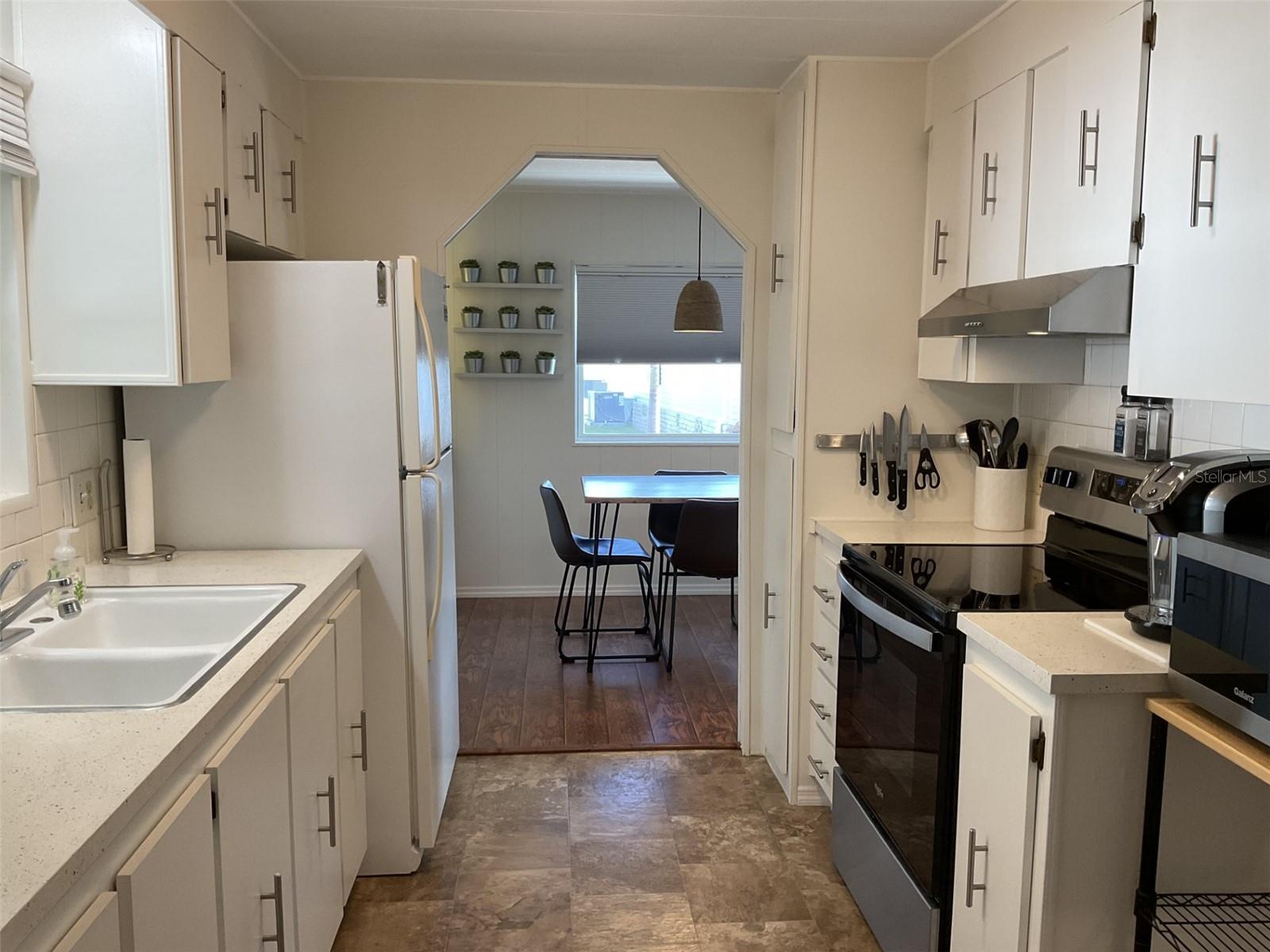 PALM HILL MOBILE HOME PARK UNREC - Residential