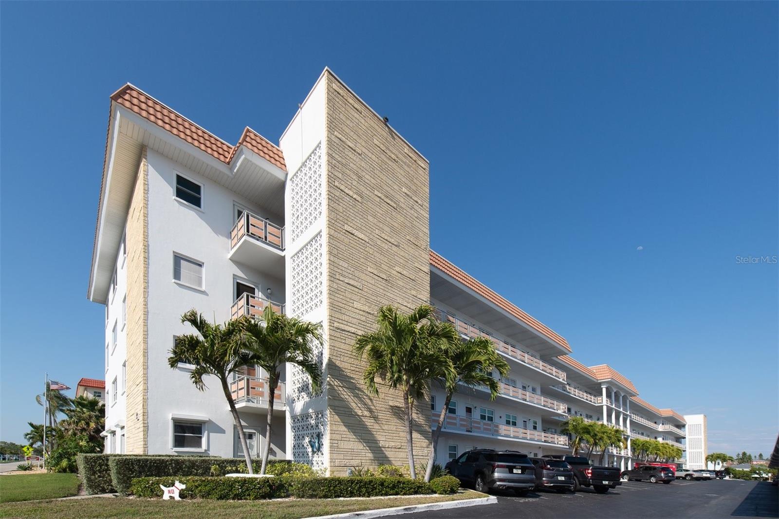 TOWN SHORES OF GULFPORT - Residential