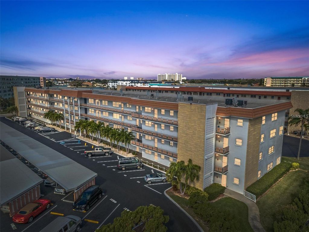 Photo of 3128 59th Street S #303, Gulfport, FL 33707 (MLS # TB8491595)