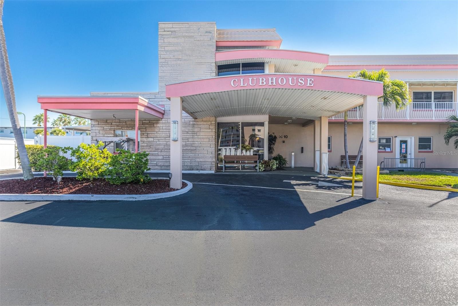 TOWN SHORES OF GULFPORT - Residential