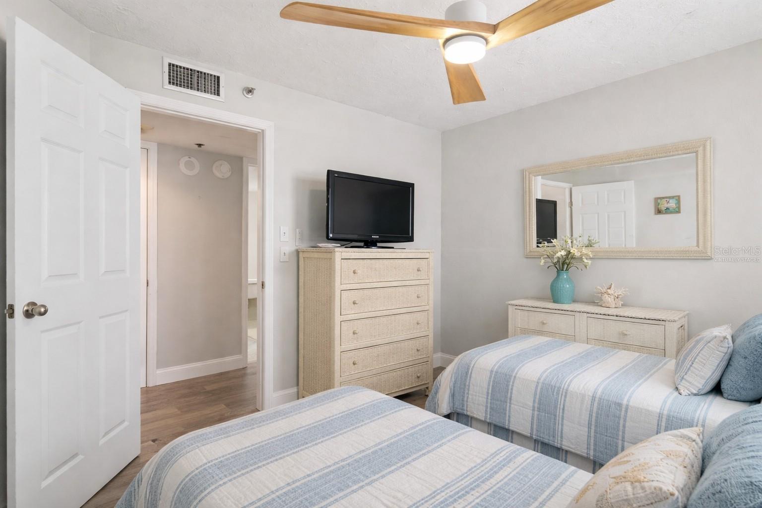 OCEANS ATRIUM CONDO - Residential