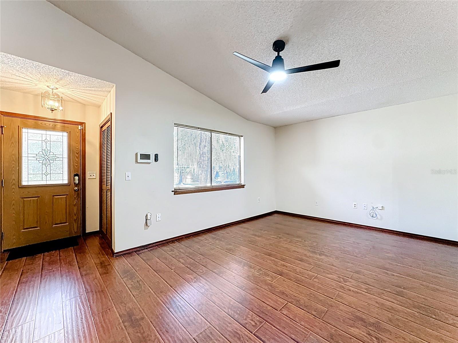 1105 MILL RUN CIRCLE