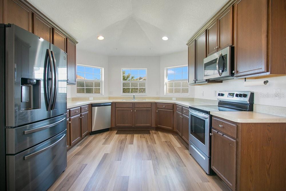 2363 TWIN LAKE VIEW ROAD