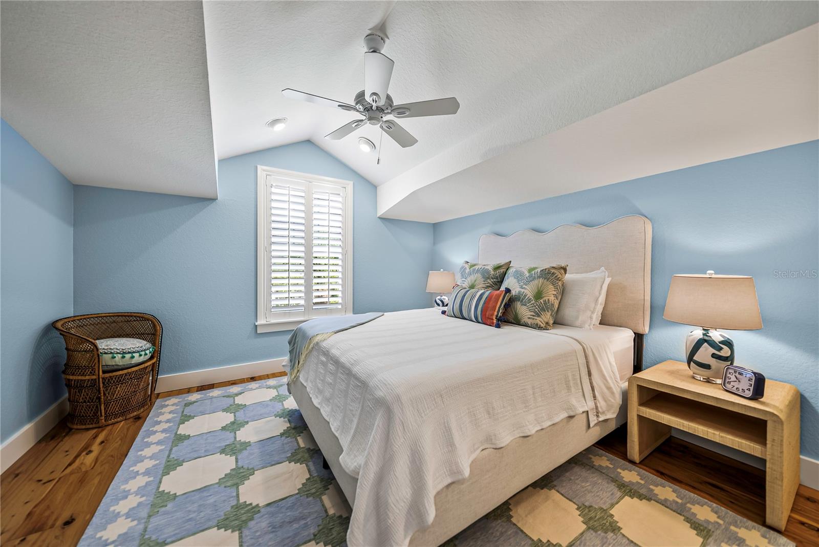 ACREAGE & UNREC - Residential