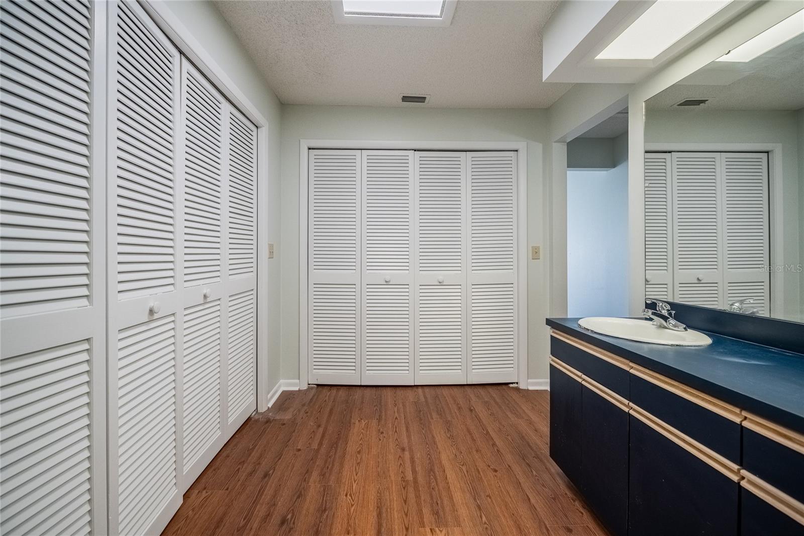 CANYON LAKE VILLAS - Residential