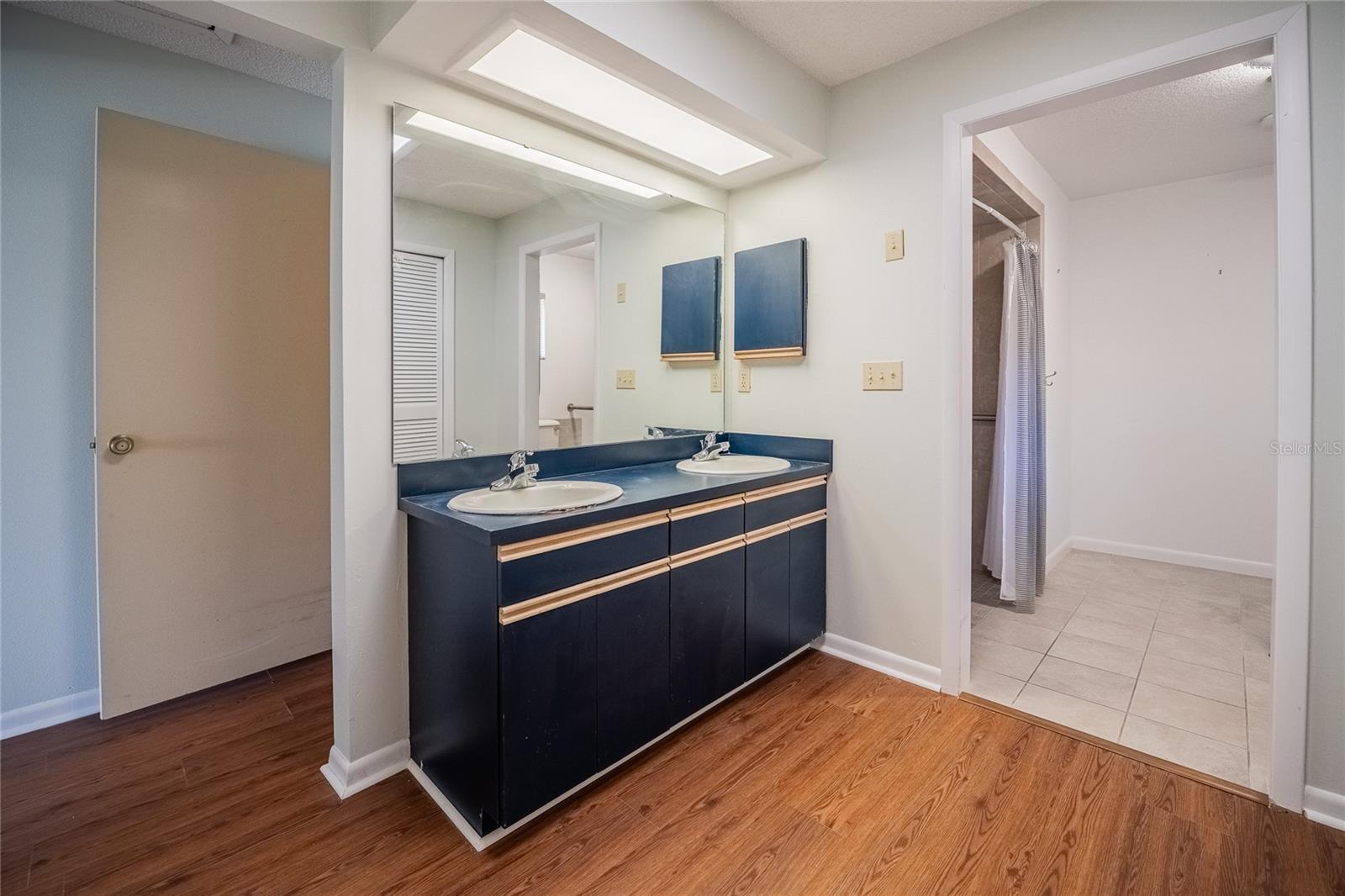 CANYON LAKE VILLAS - Residential