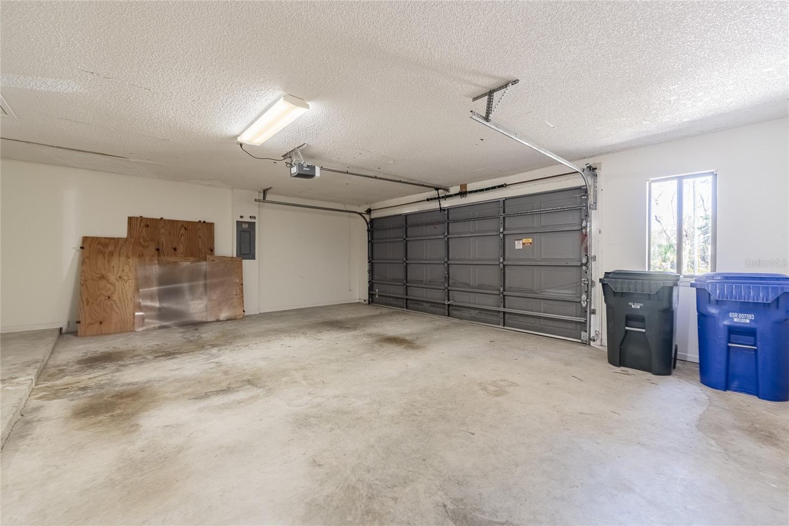 CANYON LAKE VILLAS - Residential