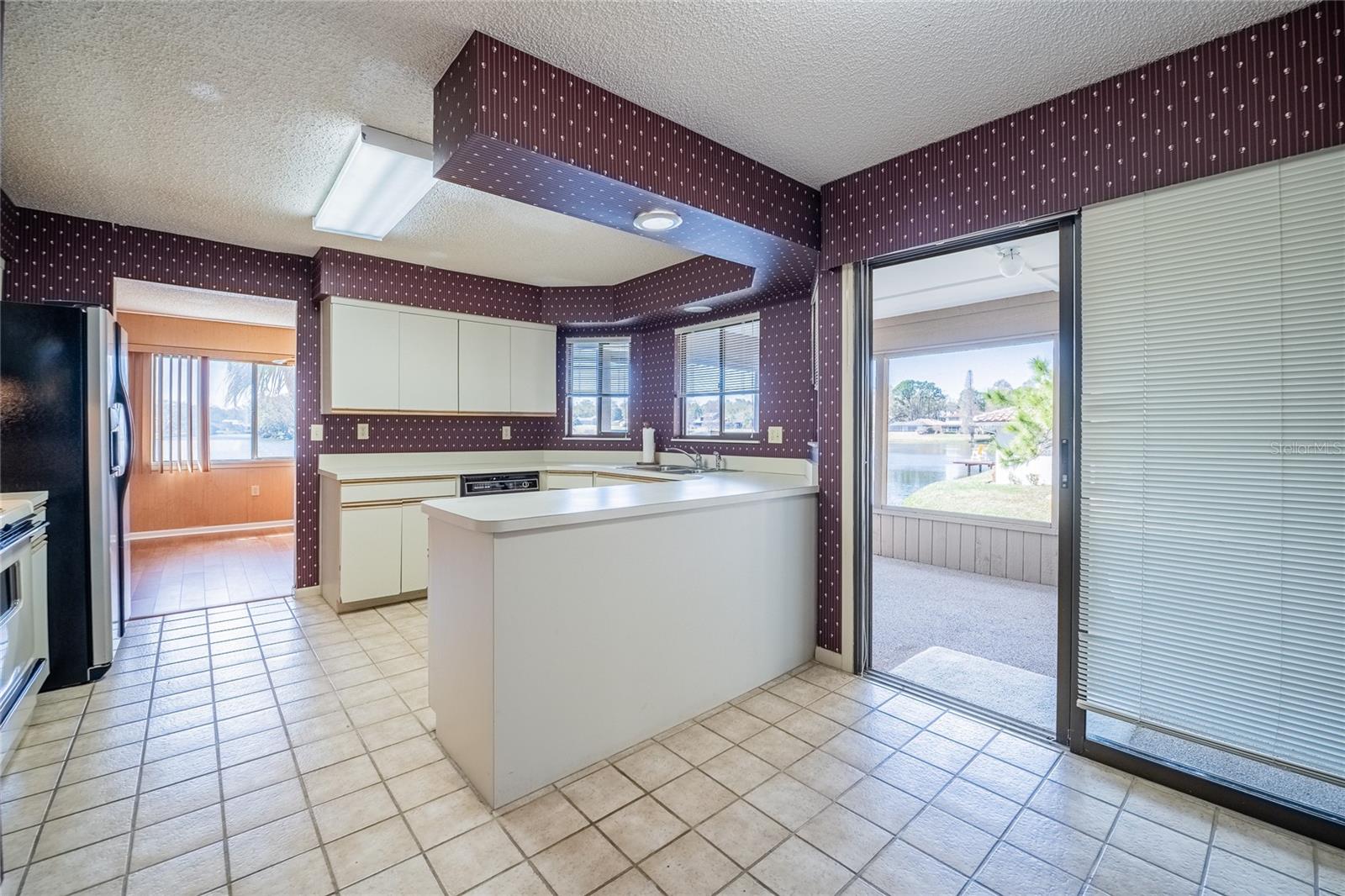 CANYON LAKE VILLAS - Residential