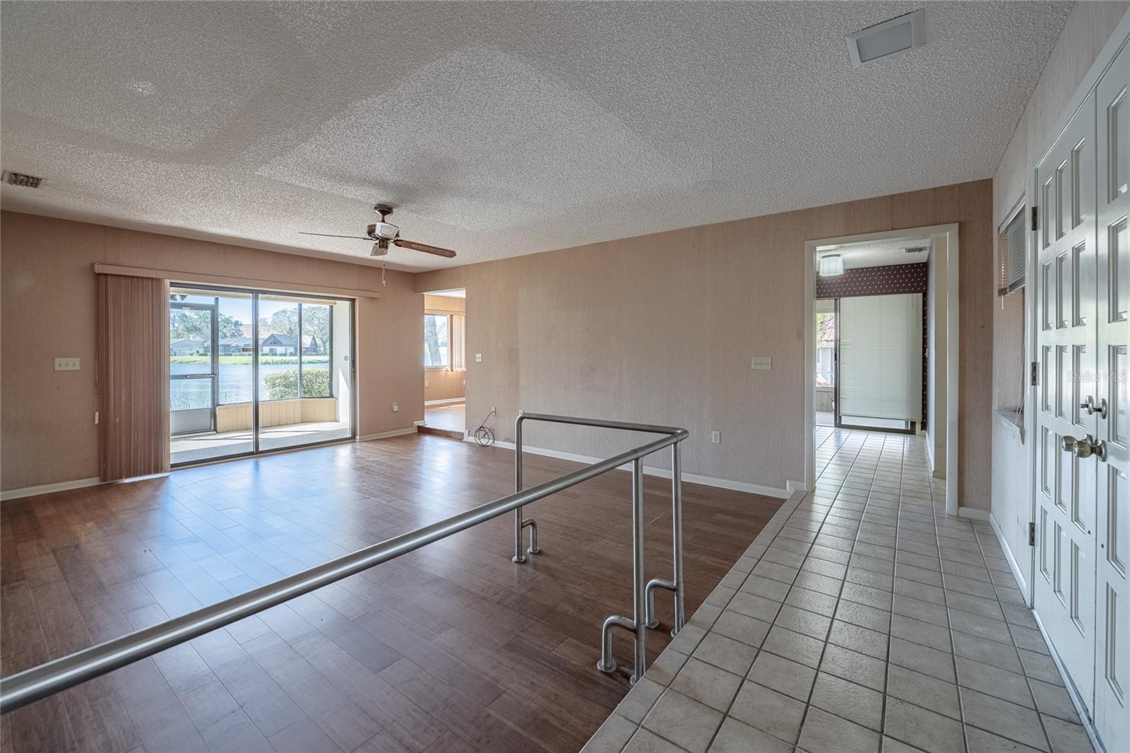 CANYON LAKE VILLAS - Residential