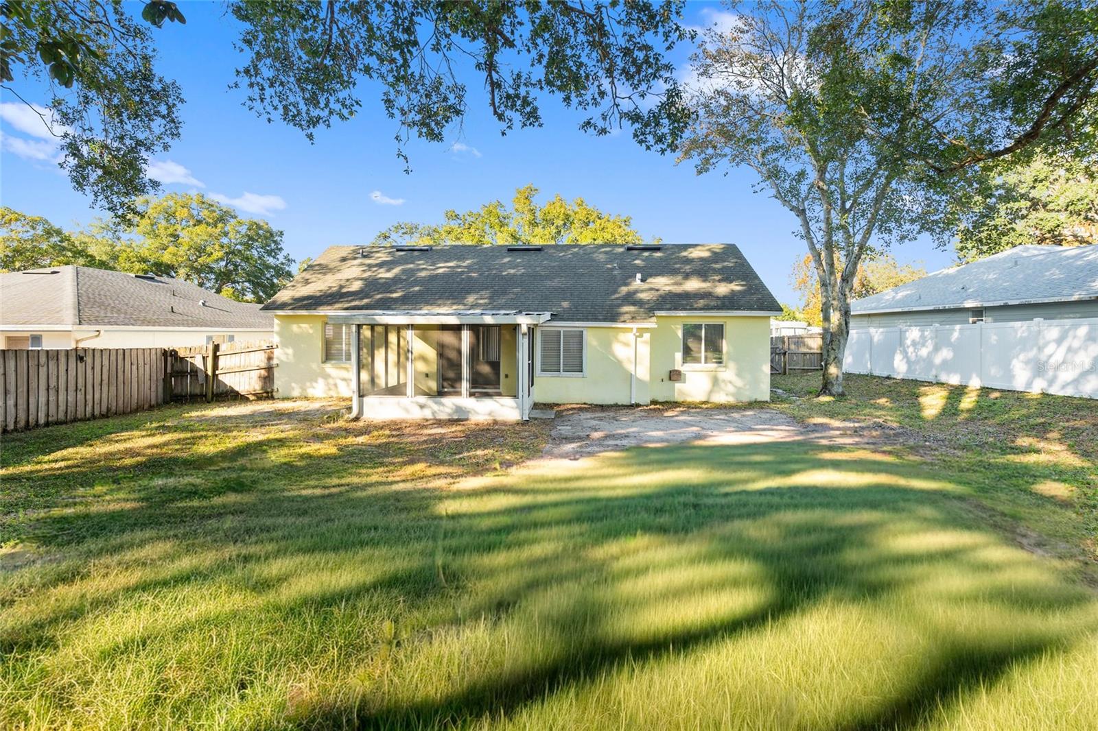 MOUNT DORA COBBLEHILL VILLAGE - Residential