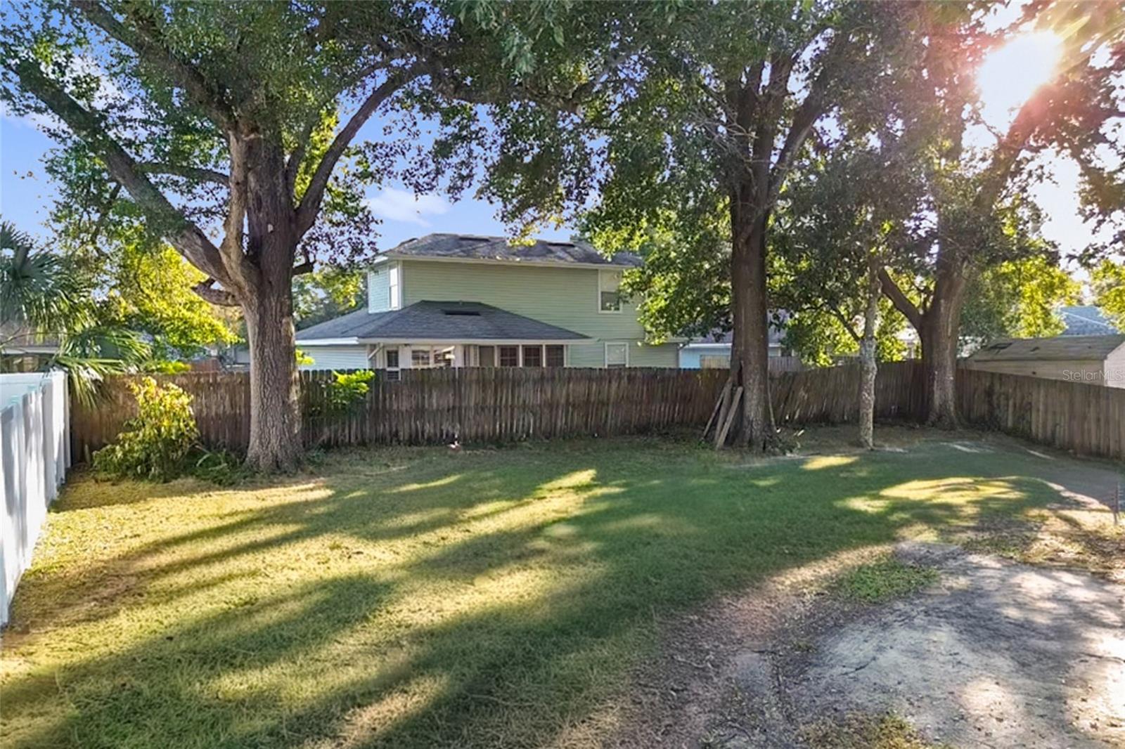 MOUNT DORA COBBLEHILL VILLAGE - Residential