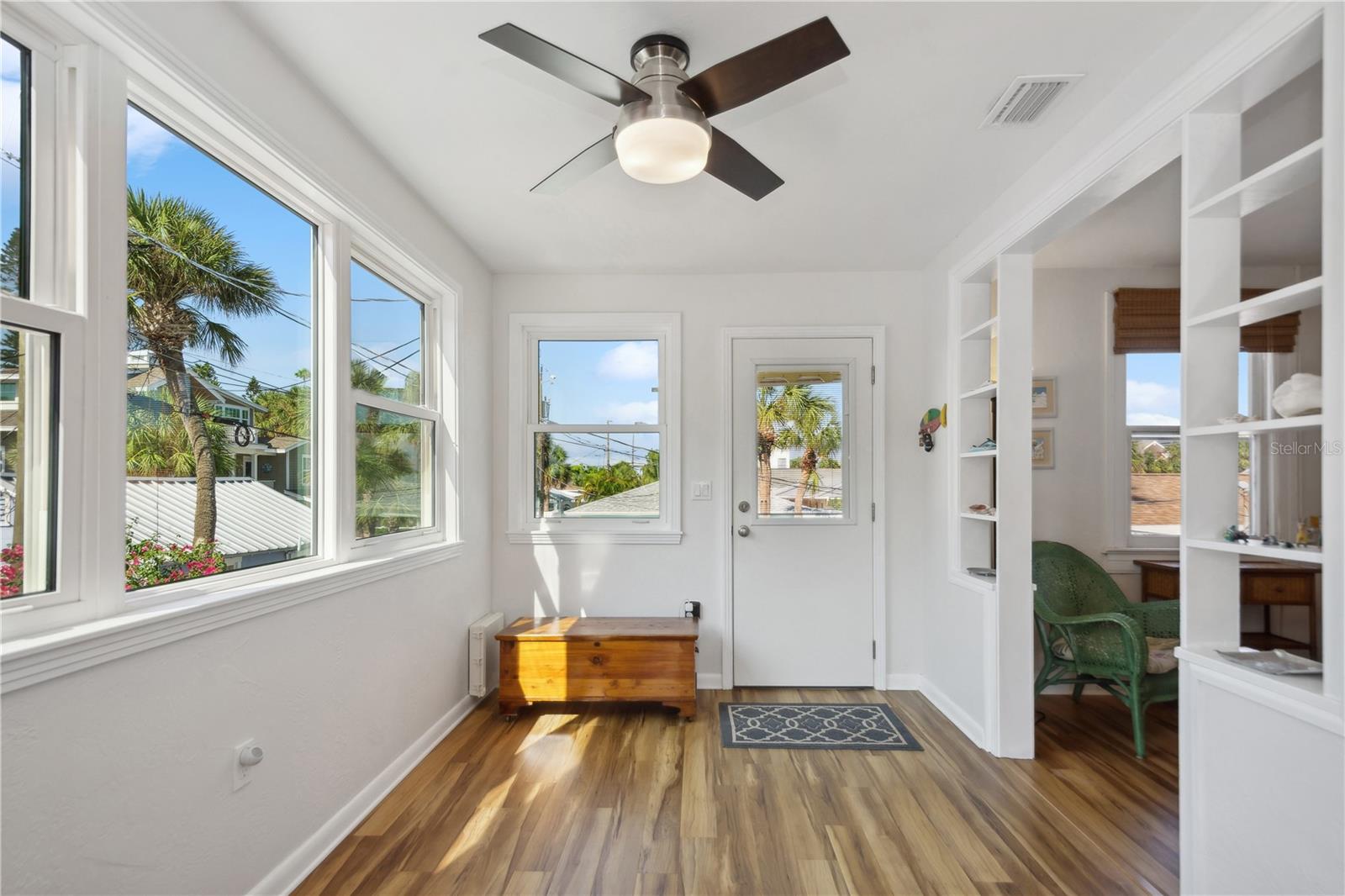 MOREY BEACH - Residential