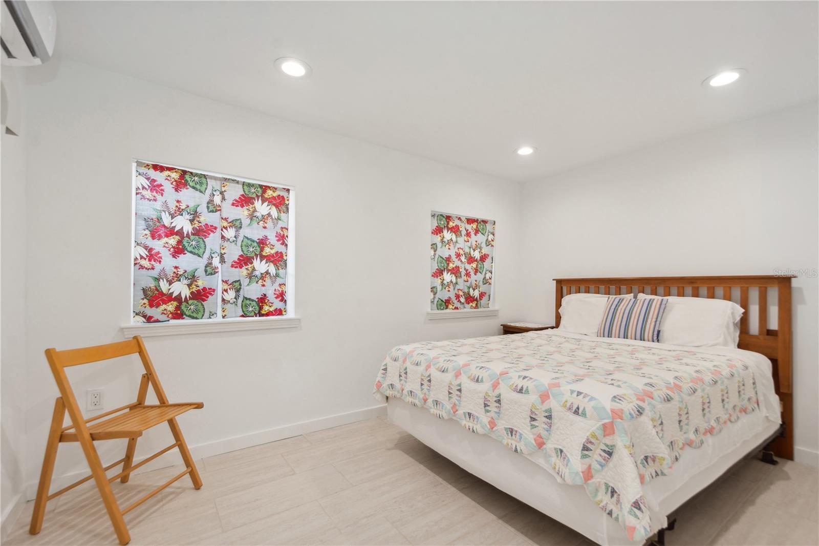 MOREY BEACH - Residential