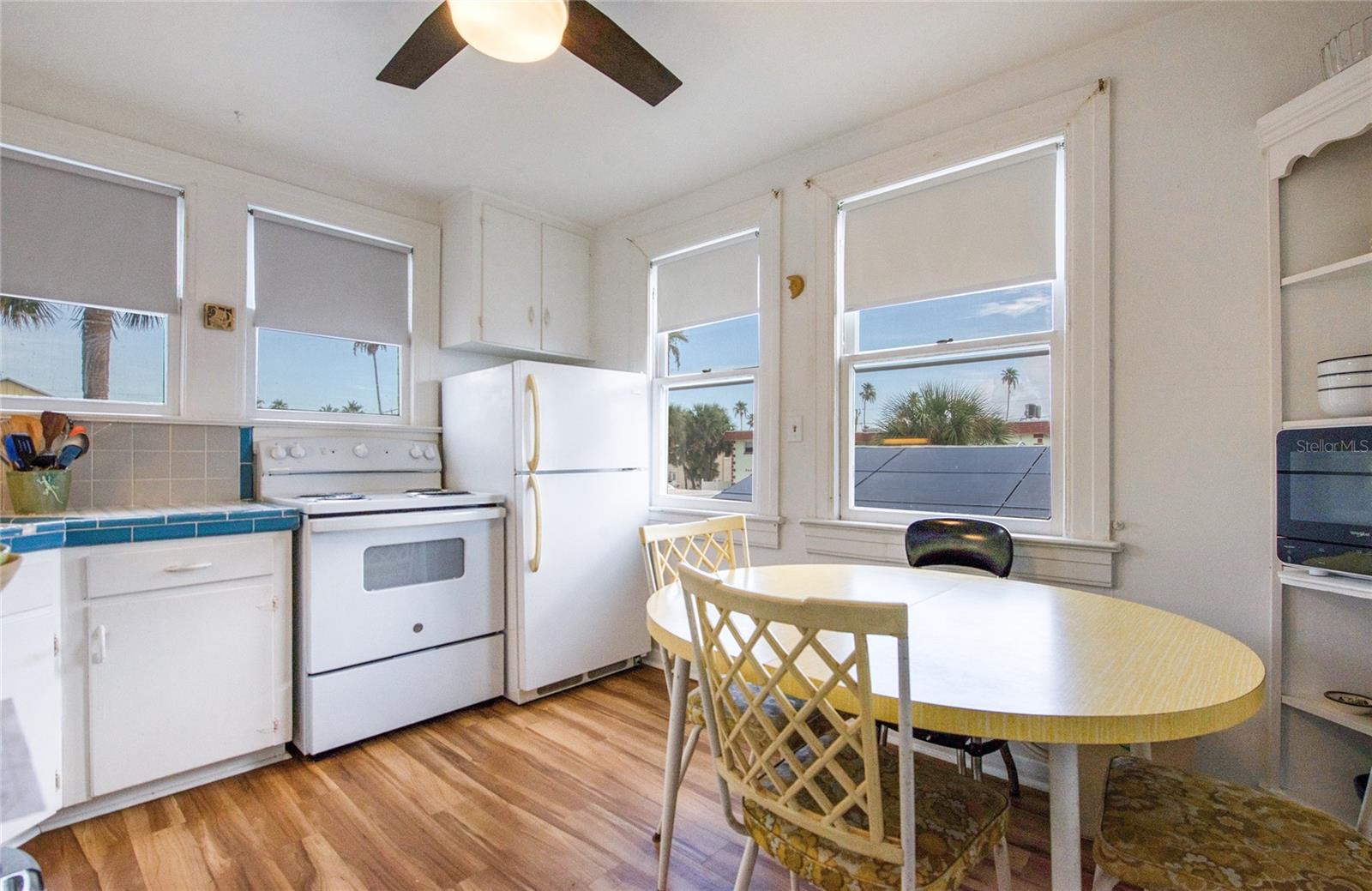 MOREY BEACH - Residential