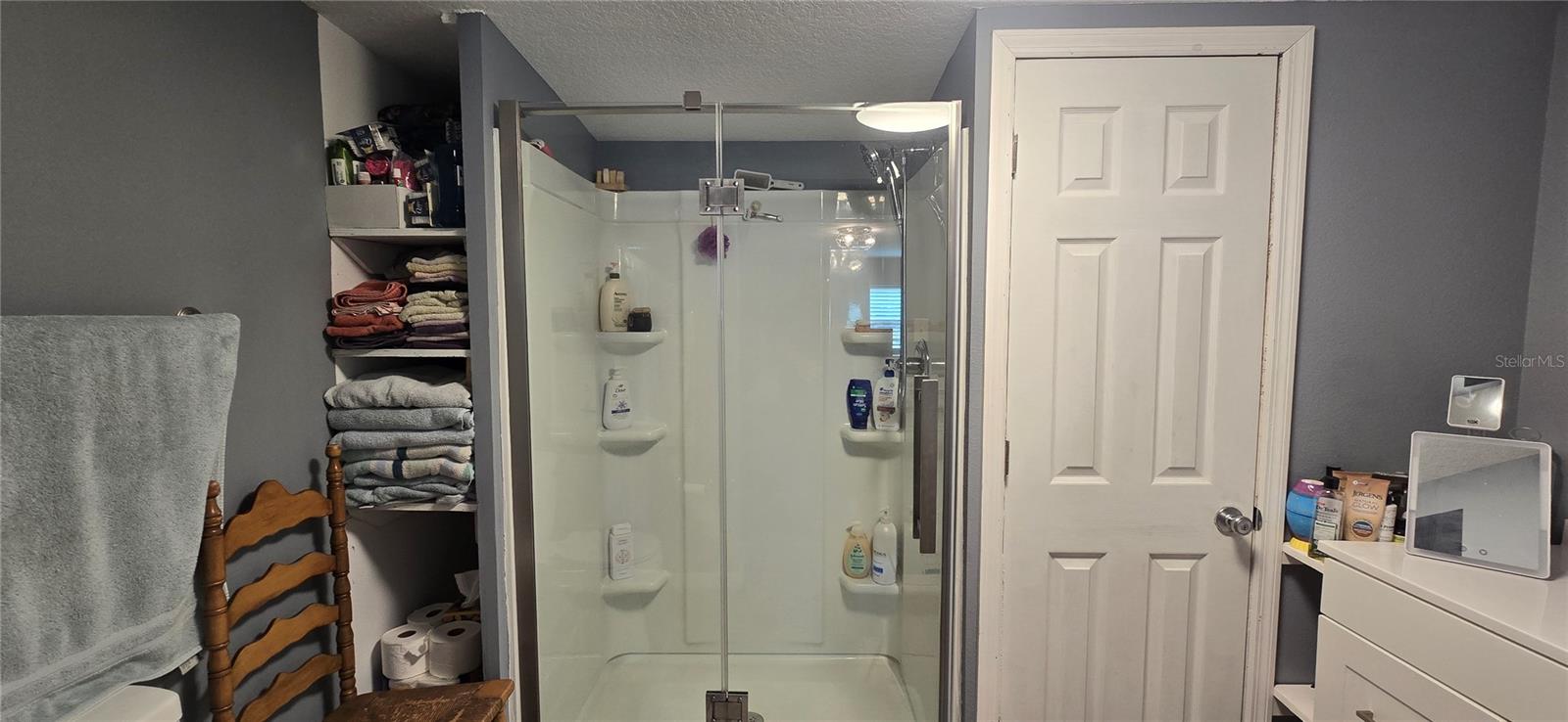 LAKE KATHRYN HEIGHTS REP - Residential