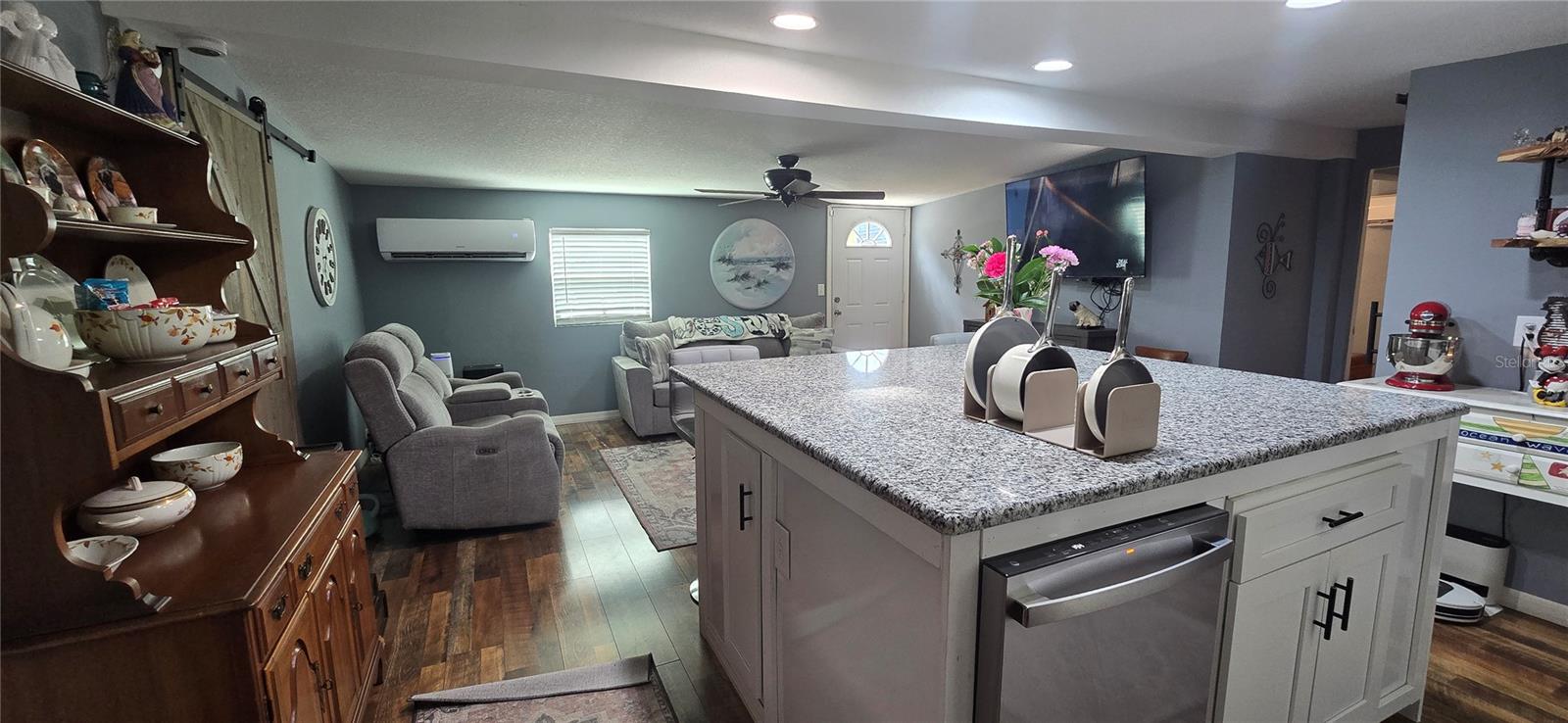 LAKE KATHRYN HEIGHTS REP - Residential