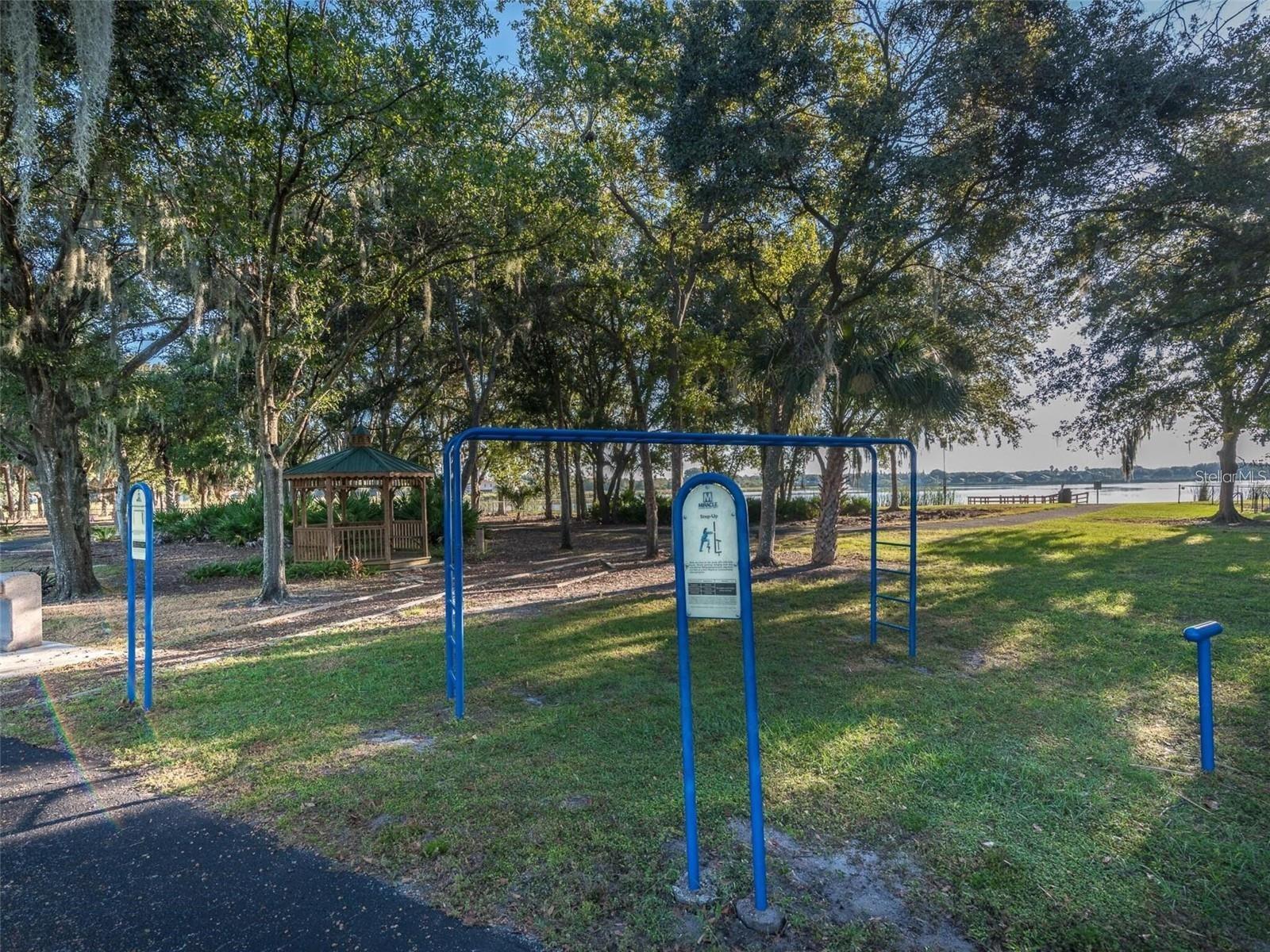 LAKE ST CHARLES UNIT 6 - Residential Lease