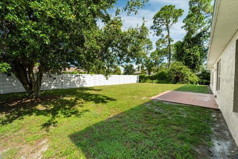 A home in NORTH PORT