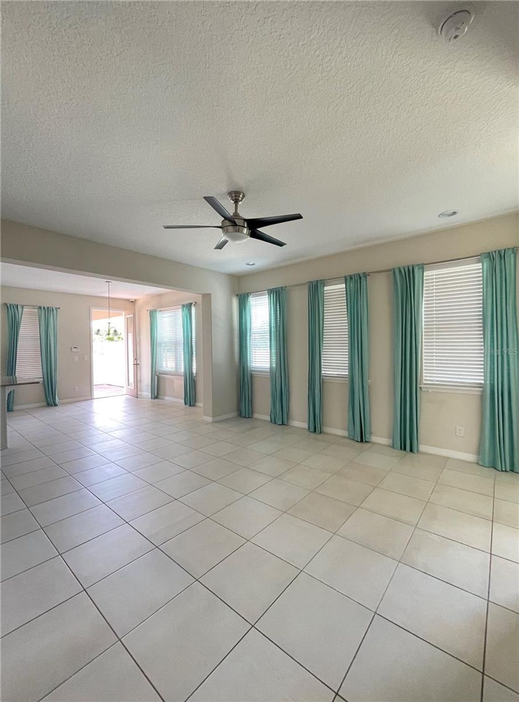 Photo of 11807 Vermillion Ave, Windermere, FL 34786 (MLS # O6404378)