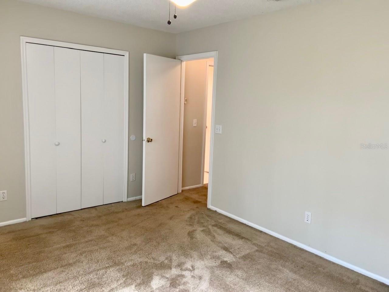 LAKE HAMMER ESTATES - Residential Lease