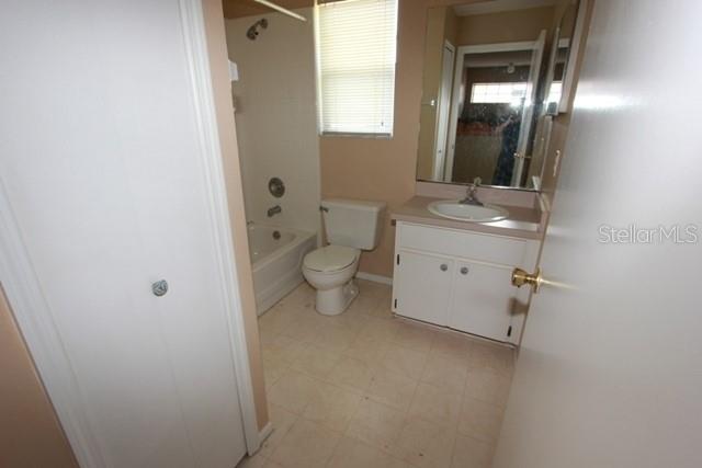 LAKE HAMMER ESTATES - Residential Lease