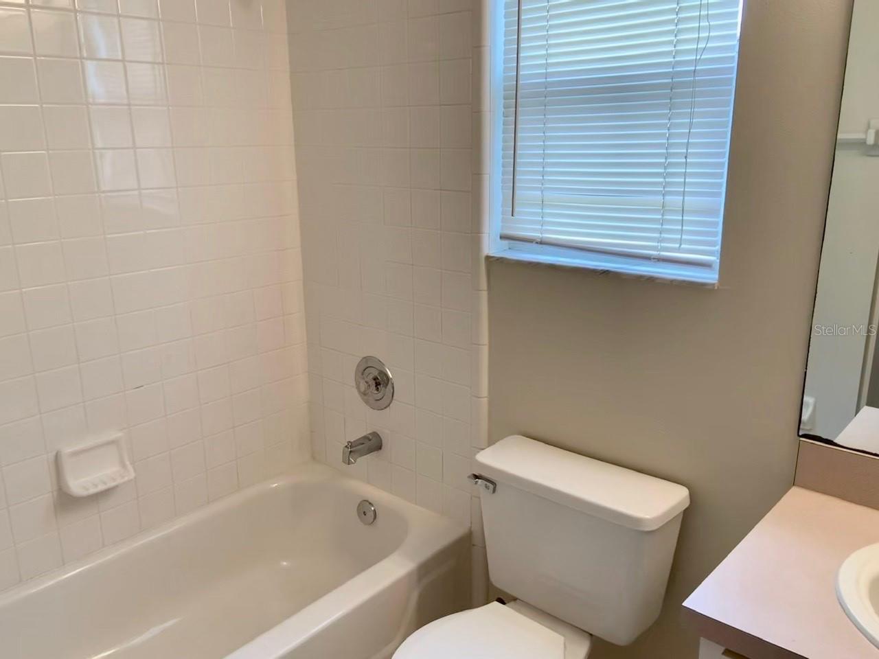 LAKE HAMMER ESTATES - Residential Lease