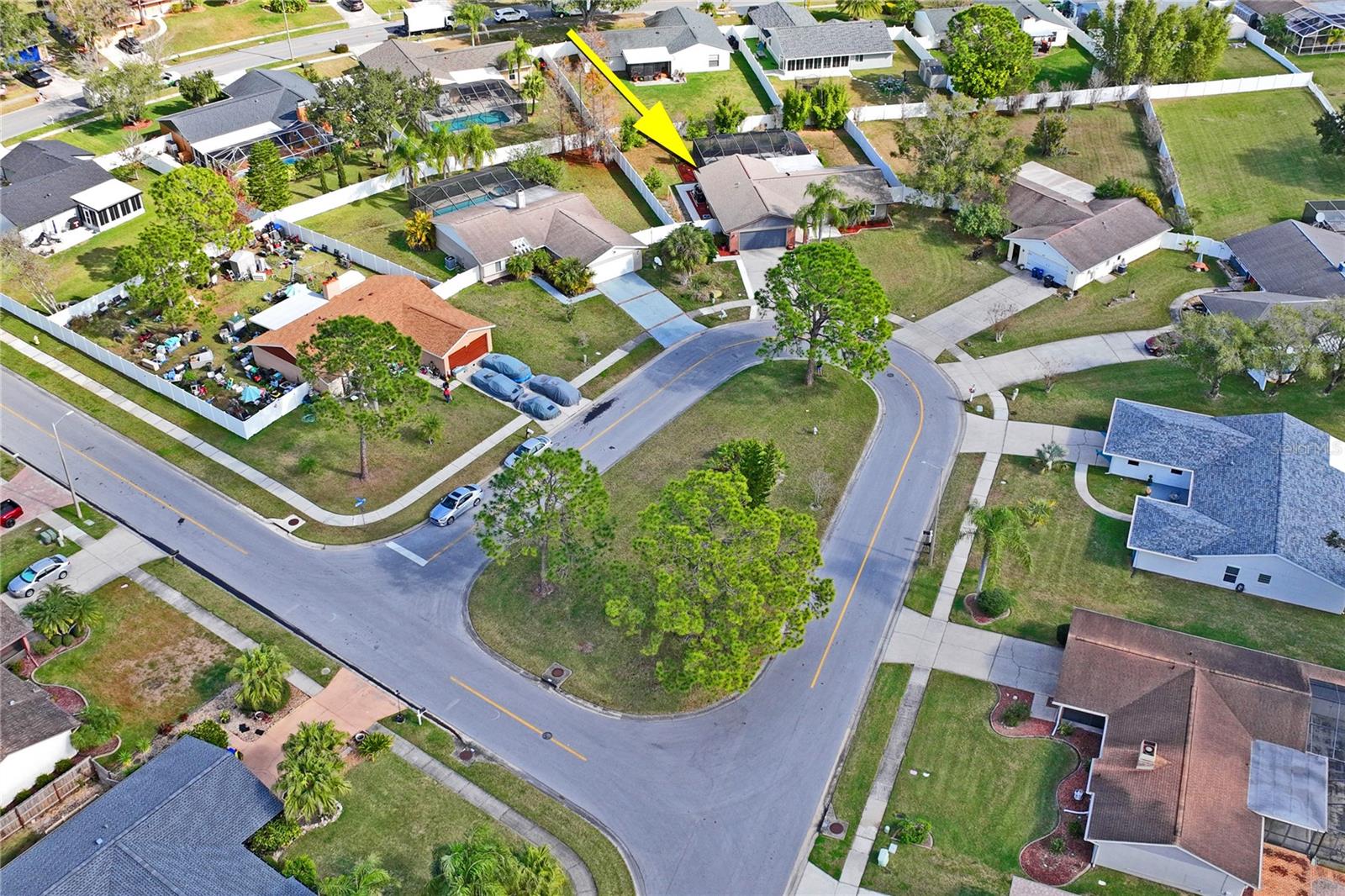 MANORS OF FOREST LAKES THE - Residential