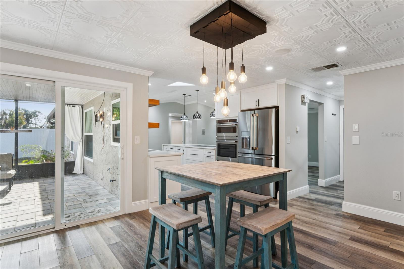 MANORS OF FOREST LAKES THE - Residential