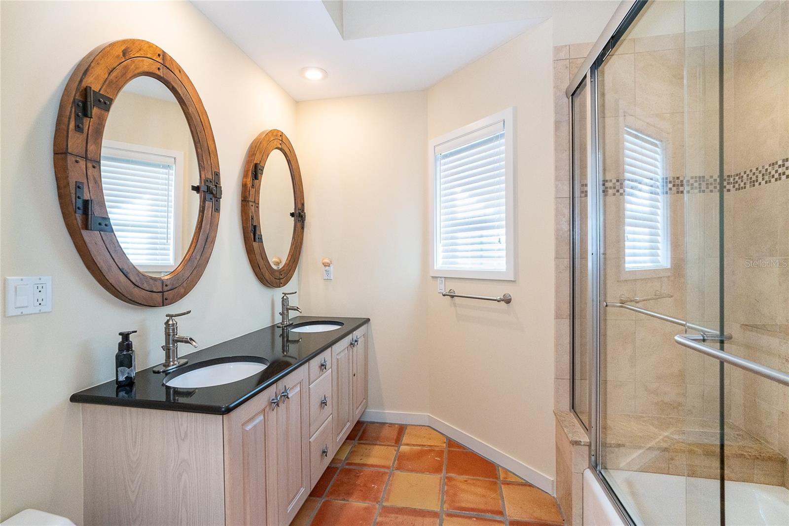 SEASIDE 02 LAND CONDO - Residential