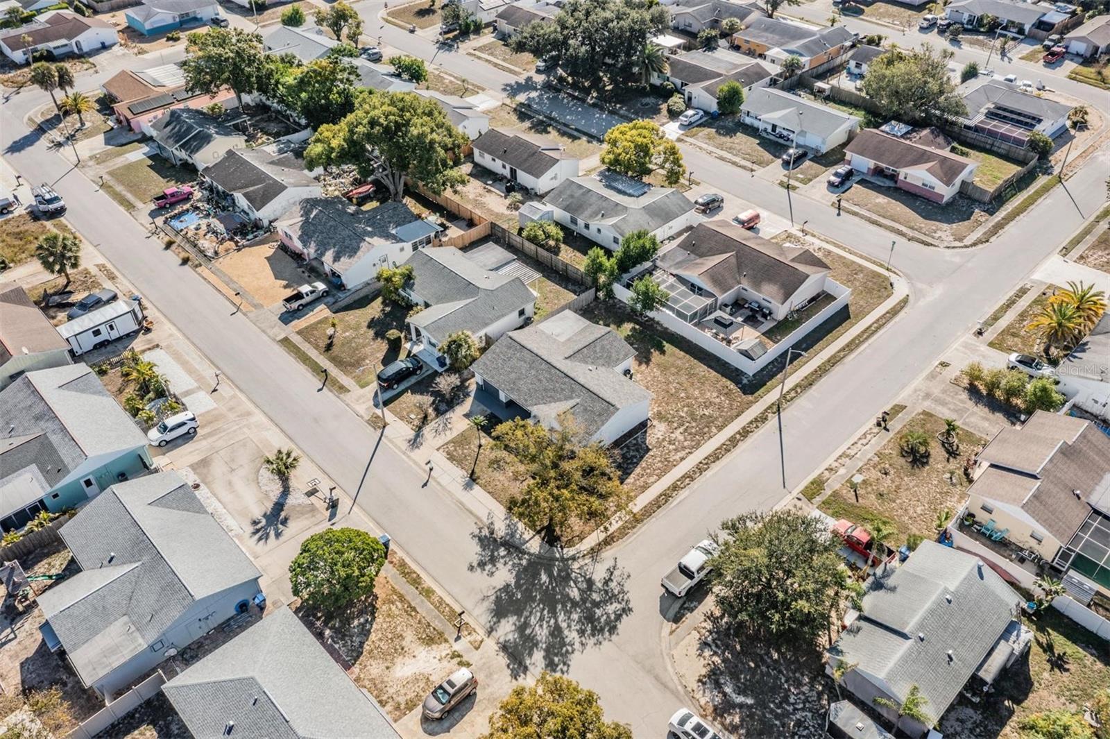 HILLANDALE UNIT 4 - Residential