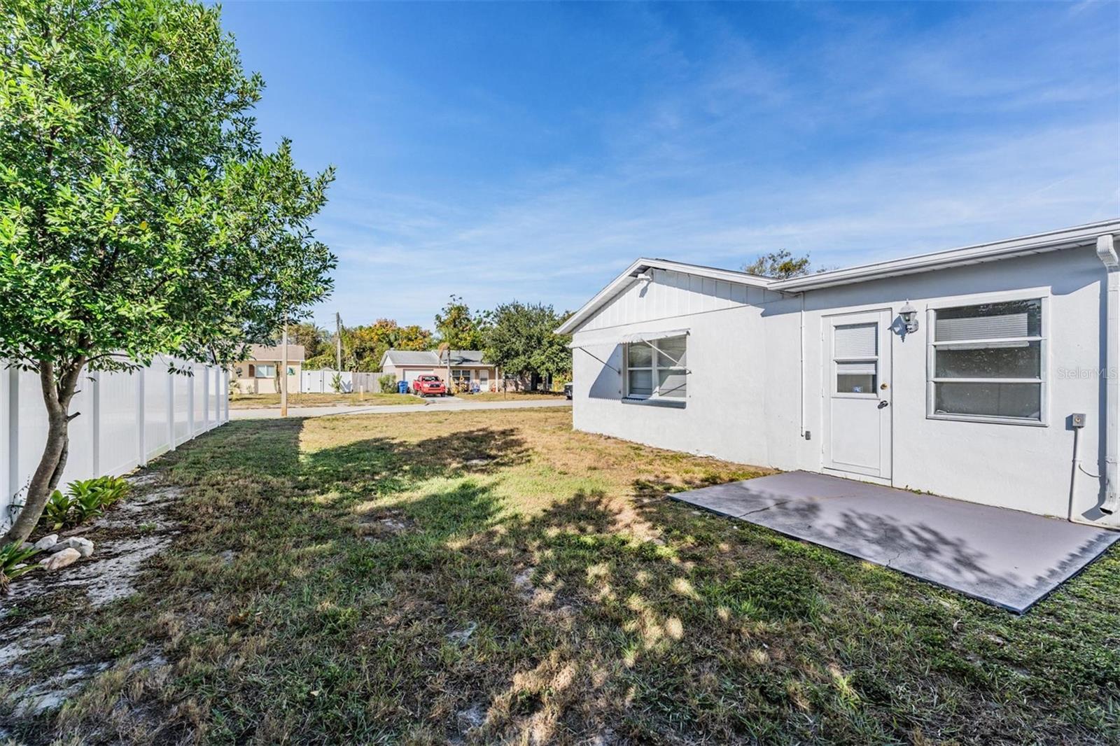 HILLANDALE UNIT 4 - Residential