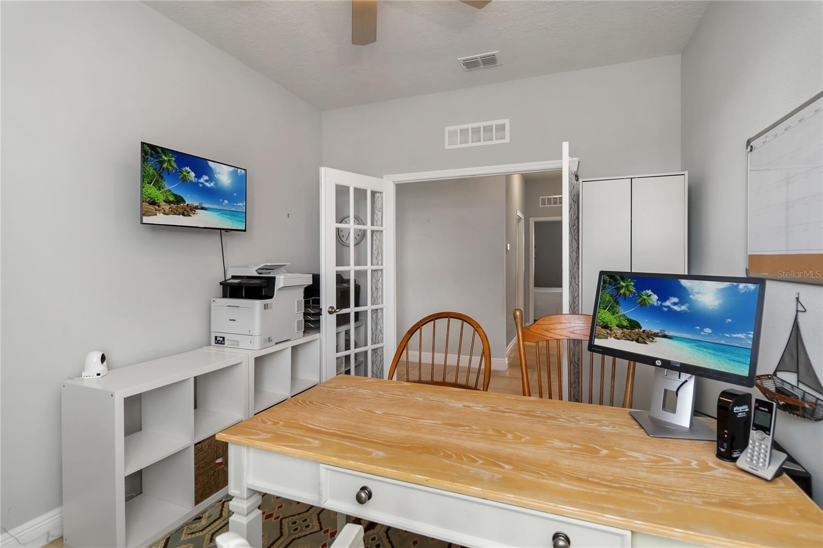 CHAMPIONS RESERVE - Residential