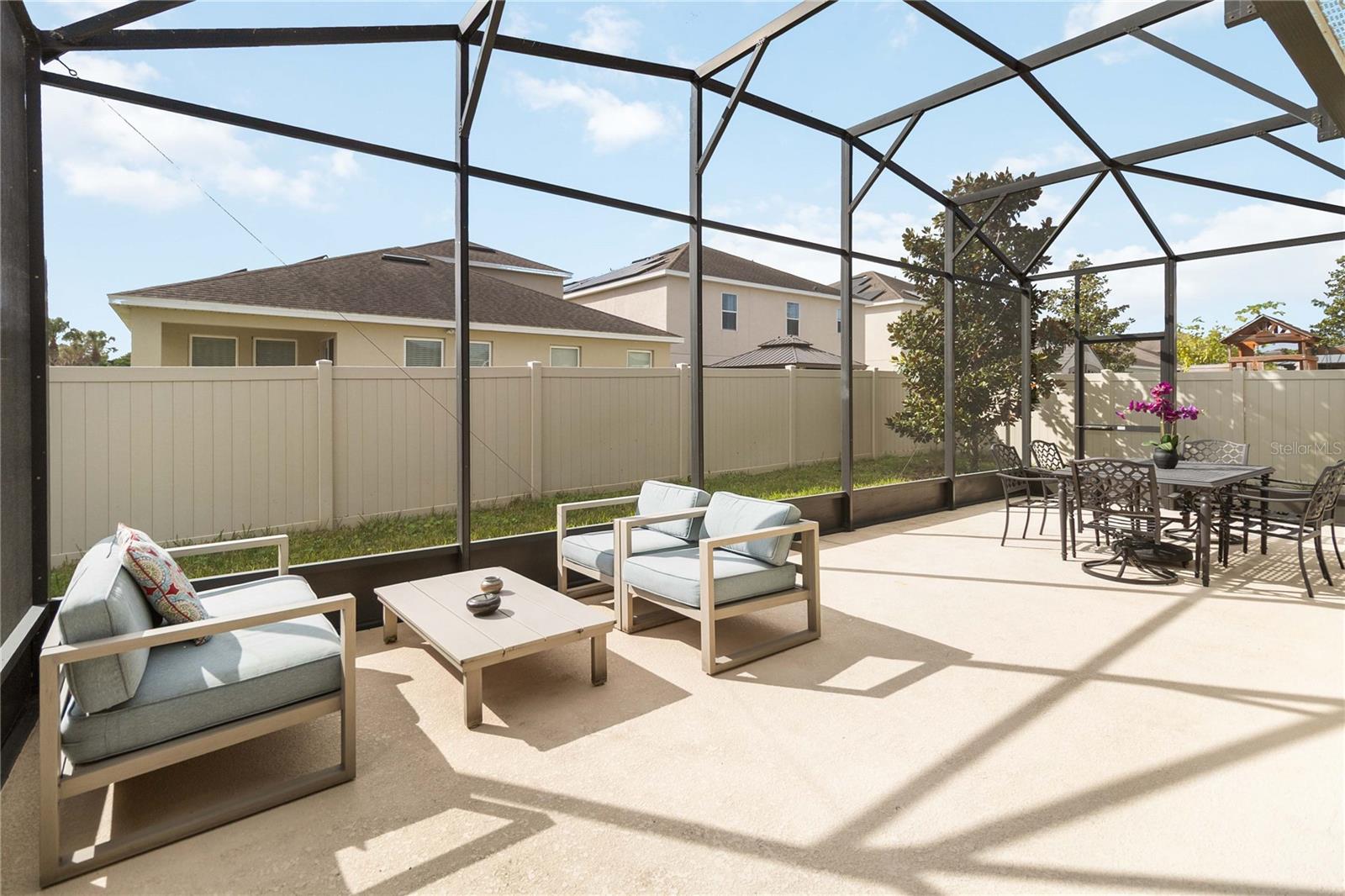 CHAMPIONS RESERVE - Residential