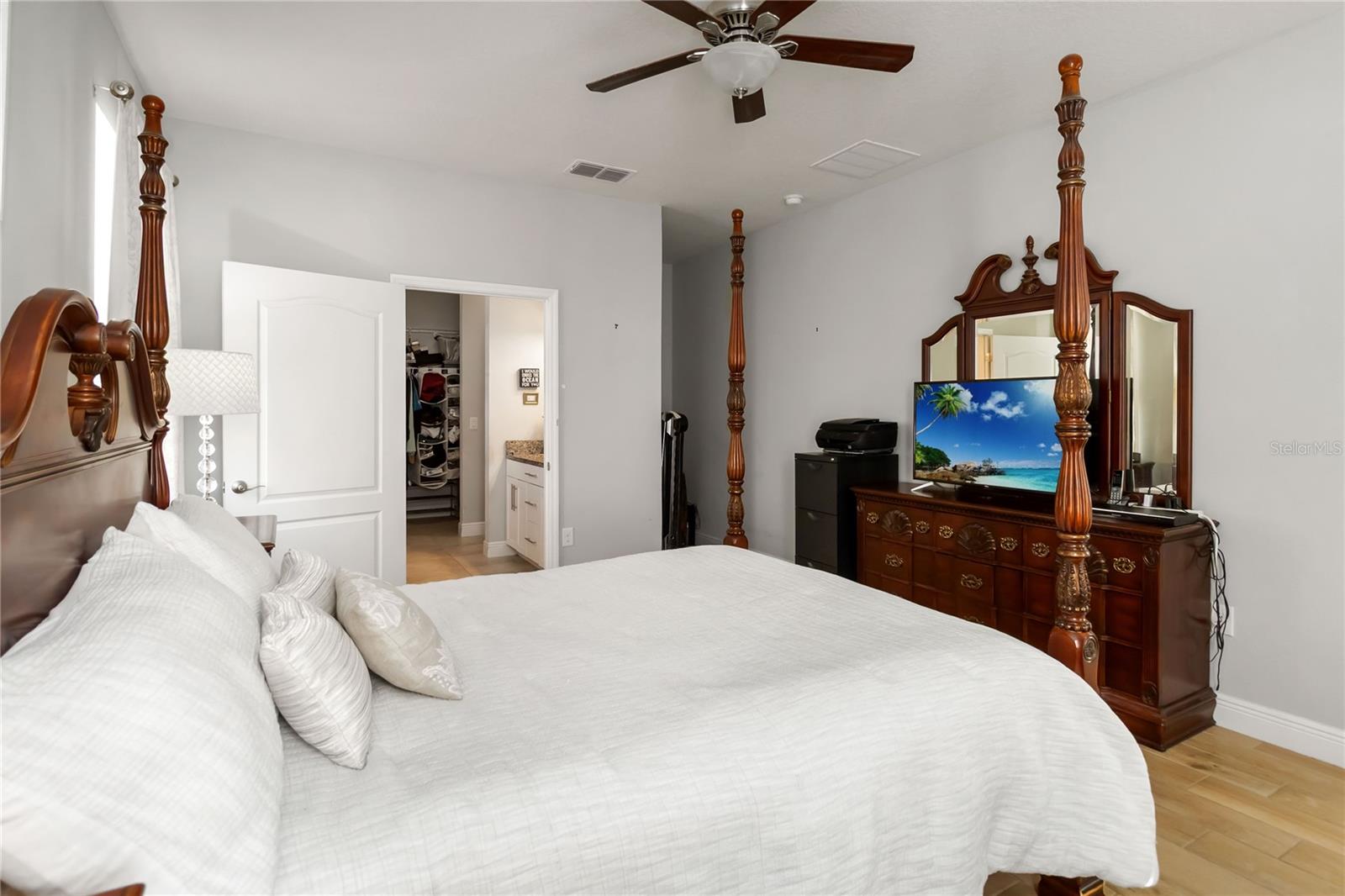 CHAMPIONS RESERVE - Residential