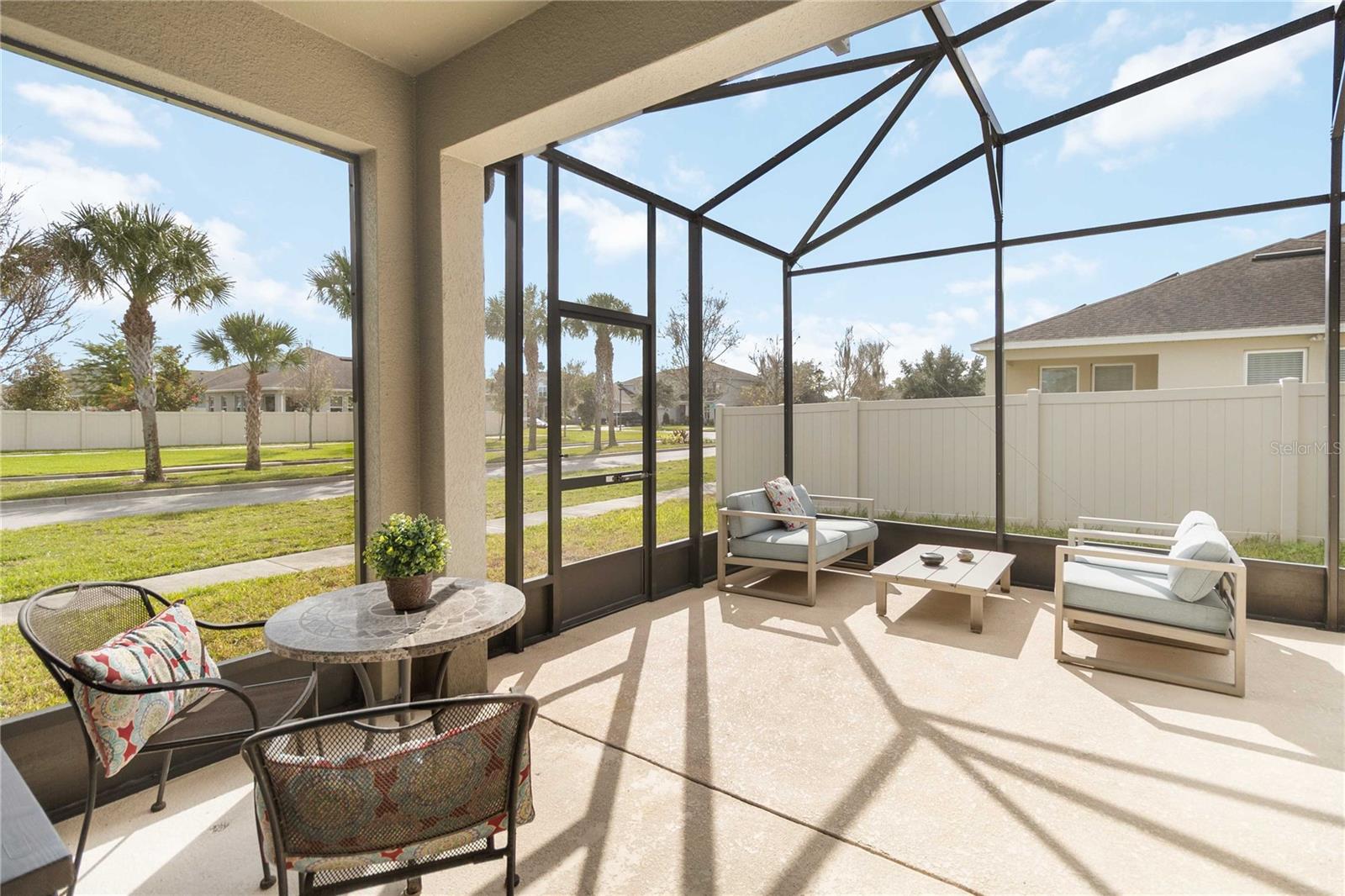 CHAMPIONS RESERVE - Residential