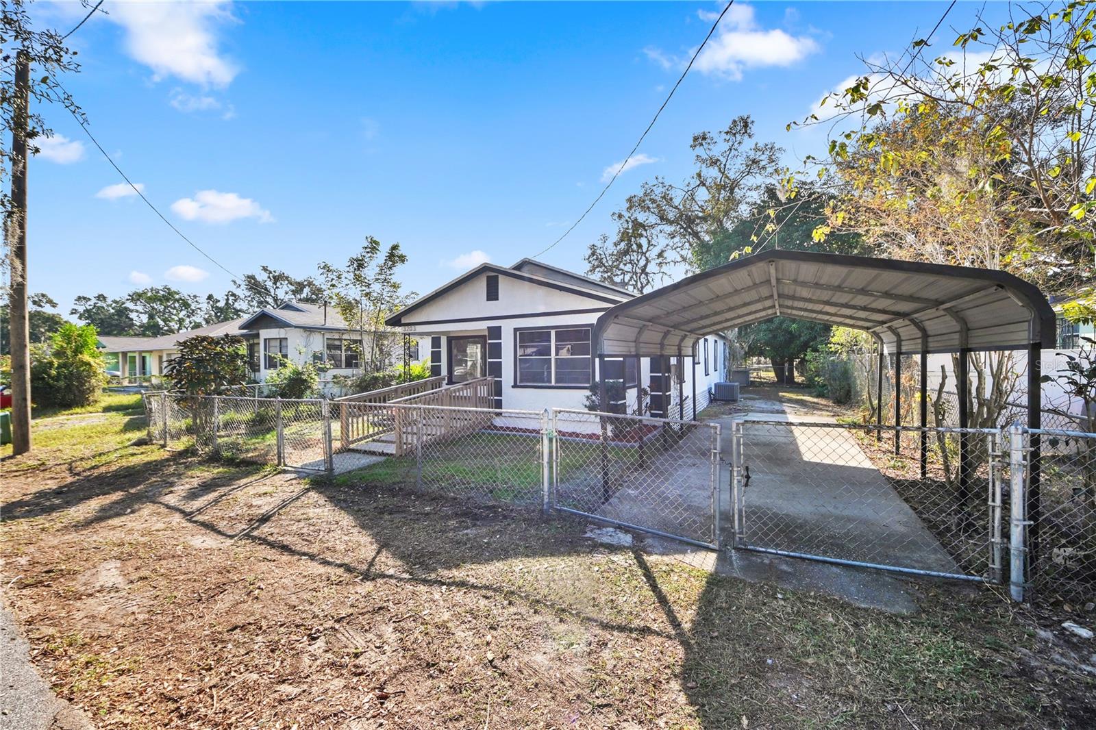 ALTAMIRA HEIGHTS - Residential