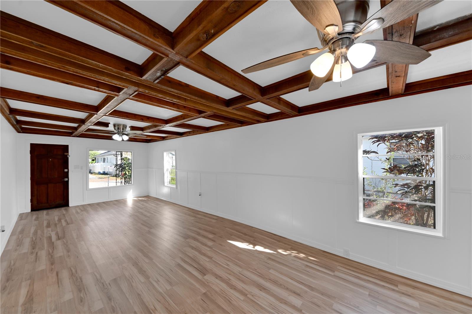 ALTAMIRA HEIGHTS - Residential