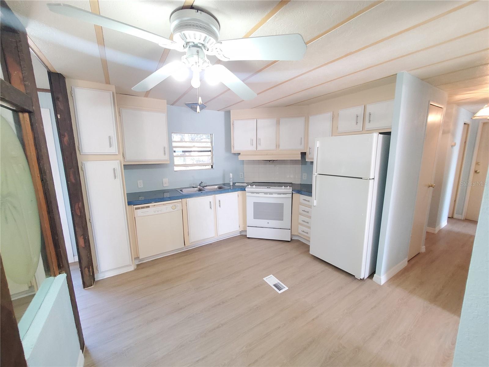 OAKVIEW TERRACE - Residential