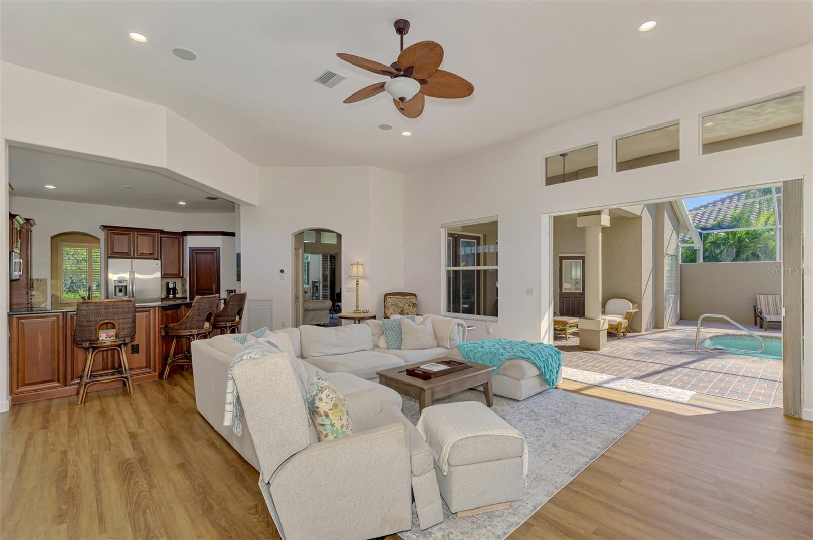 LAUREL OAK ESTATES SEC 11 - Residential