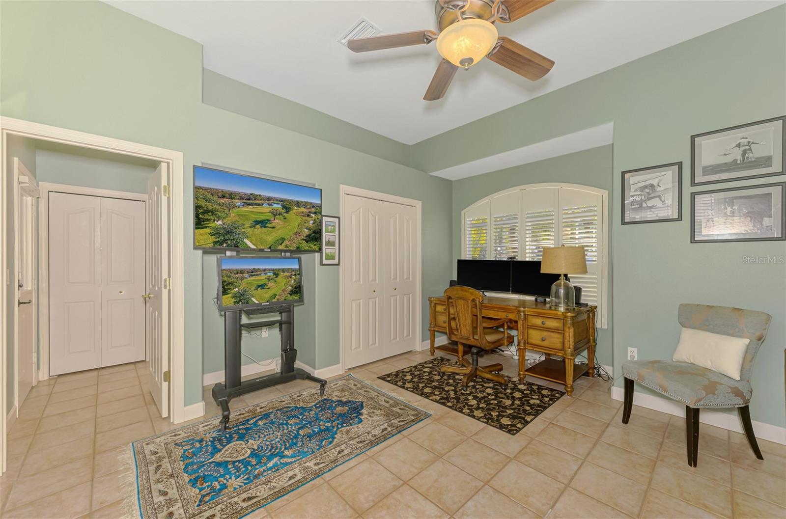 LAUREL OAK ESTATES SEC 11 - Residential