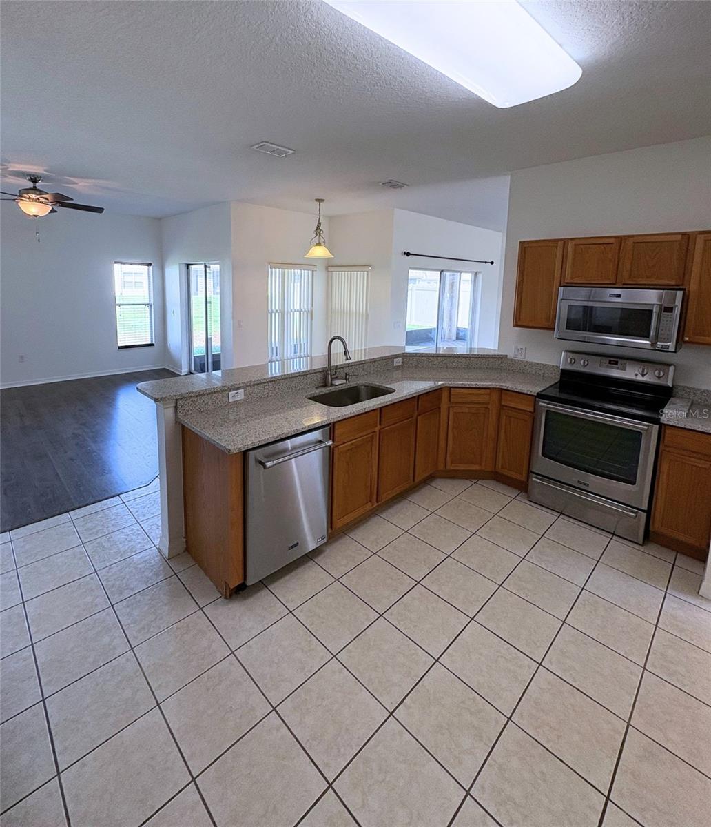 BELLALAGO PH 3M - Residential Lease