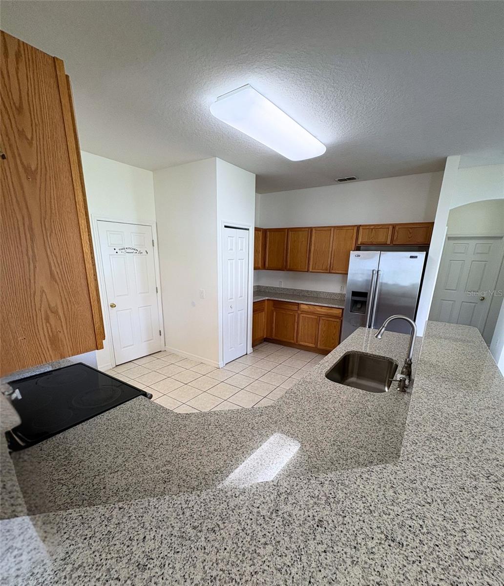 BELLALAGO PH 3M - Residential Lease