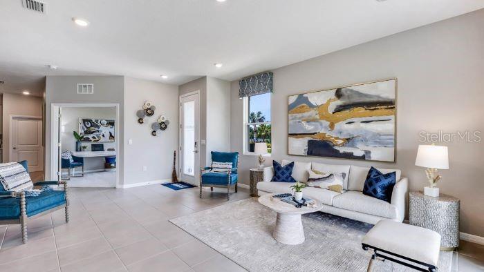 STAR FARMS AT LAKEWOOD RANCH - Residential