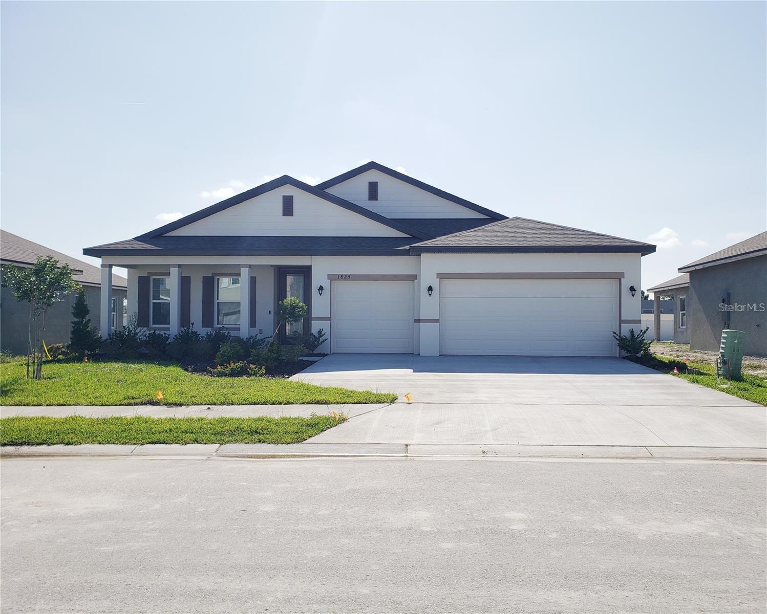Beautiful 4 bedrooms with 2 master suites, loft, 3 baths single family home with 3-car attached garage. This home has tile throughout, granite countertop with large Island and walk-in pantry, eating space in kitchen, open floor plan, high ceiling, sliding glass doors, and so much more. Master bathroom has dual sinks with garden tub and a large walk-in shower with rain fall. Glen Creek is a gated community with a resort style club house, pool, outdoor kitchen, playground for your family picnic. Close to UTC mall, medical offices, down town, beaches, shopping, restaurants and schools. Easy access to US 301, I-75, convenient commutes to Tampa and around areas. The rent include Wifi and cable TV. First, last and min 1 months rent deposit required. Non-smoking house. Photos took before current tenants move in.