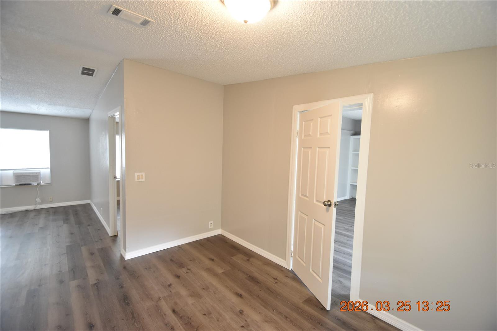 GIBSONS ARTESIAN LANDS SECTIO - Residential Lease