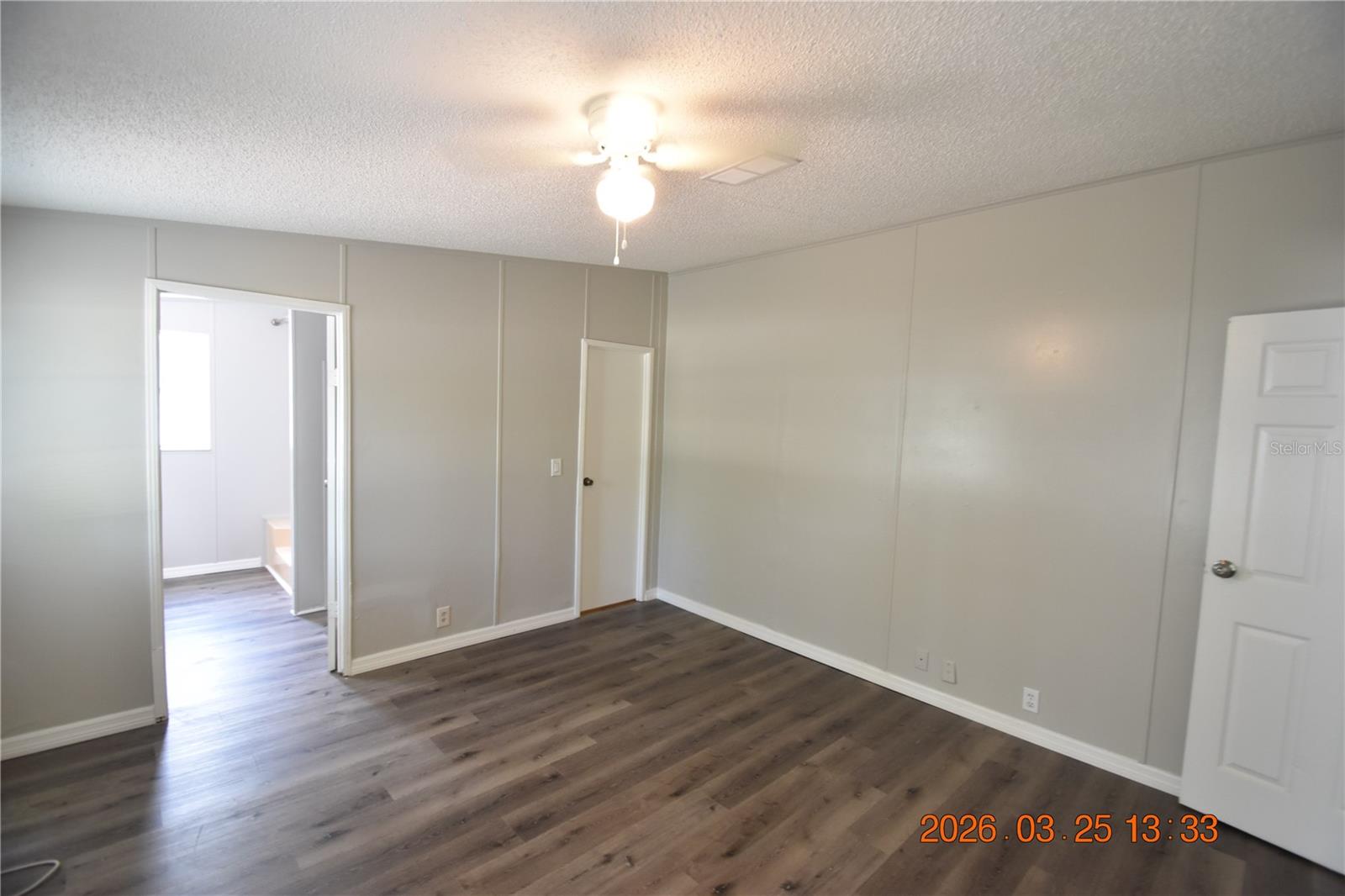 GIBSONS ARTESIAN LANDS SECTIO - Residential Lease