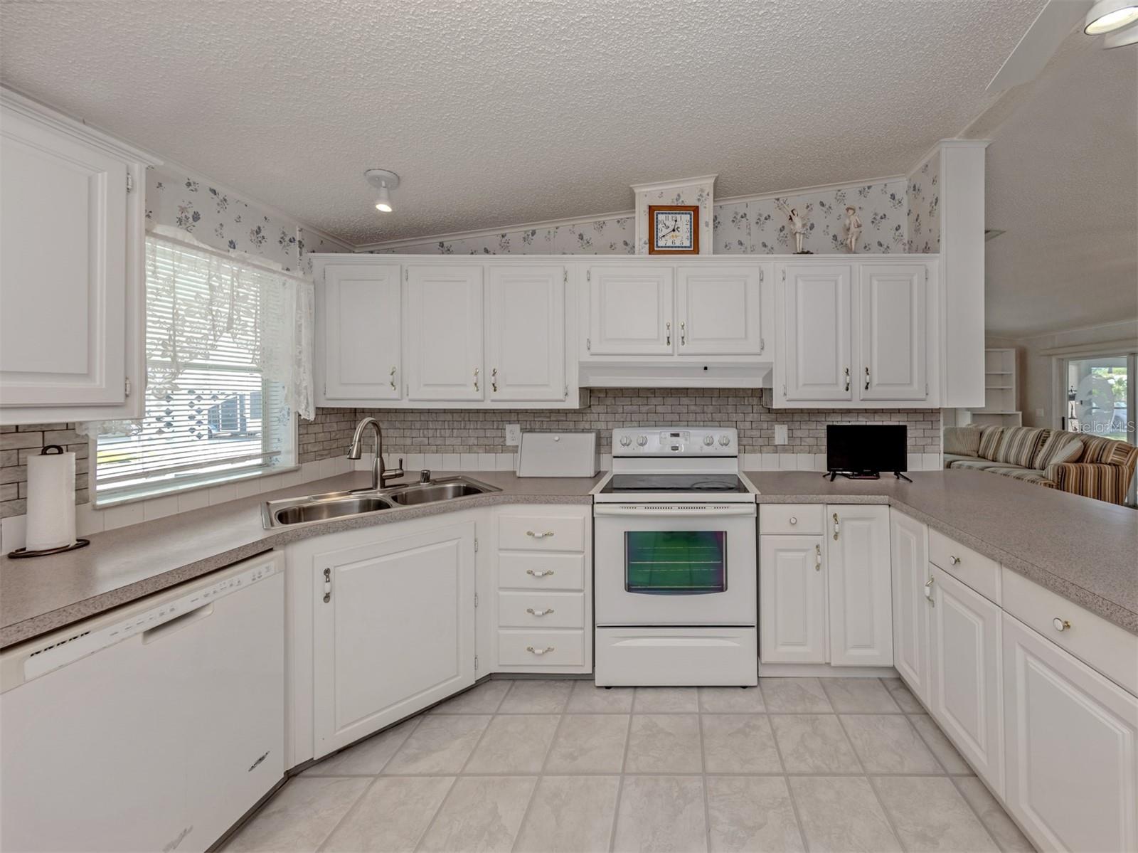 HARBOR ISLES PH 5 - Residential